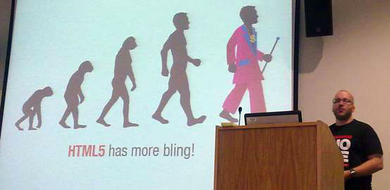 photo (21KB) : Patrick Lauke expounds on the evolution of HTML