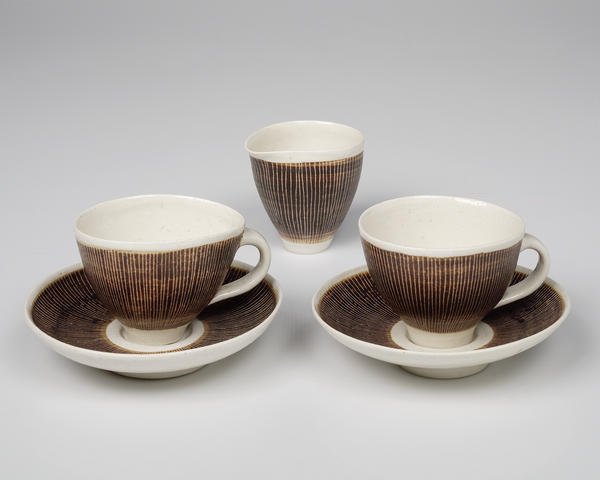 Figure 7: Rie, Lucie (1950s). Set of jug and two cups and saucers [Ceramics] © Mrs. Yvonne Mayer/Crafts Study Centre 2012