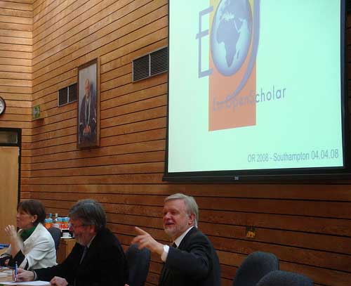 photo (25KB) : Figure 9 : Dr Alma Swan, Dr John Smith and Prof Bernard Rentier speaking at the EurOpenScholar (EOS) meeting