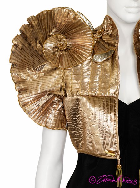 Figure 6: Rhodes, Zandra (1981). The Renaissance/Gold Collection [Jacket] © Zandra Rhodes 2012